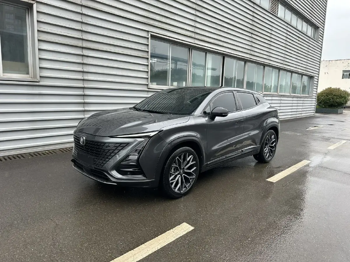 2022 ChangAn UNI-T 1.5T 188HP L4 7DCT
