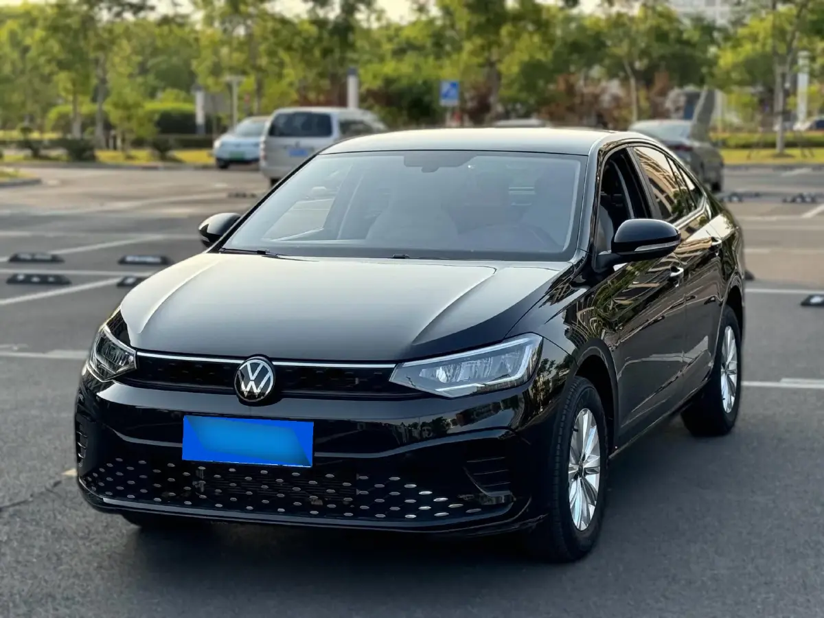2023 Volkswagen Lavida 1.5L 110HP L4 5MT