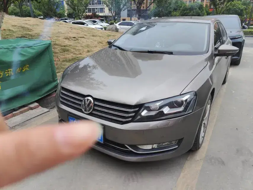 2013 Volkswagen Passat 1.8T 160HP L4 7DCT