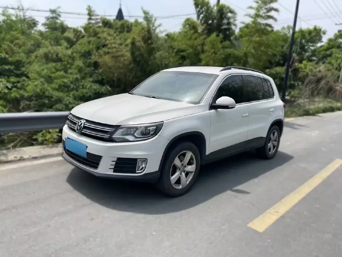 2013 Volkswagen Tiguan 1.8T 160HP L4 6AT