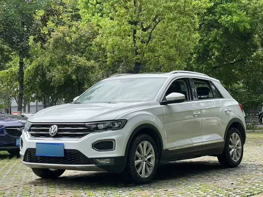2019 Volkswagen T-Roc 1.4T 131HP L4 7DCT