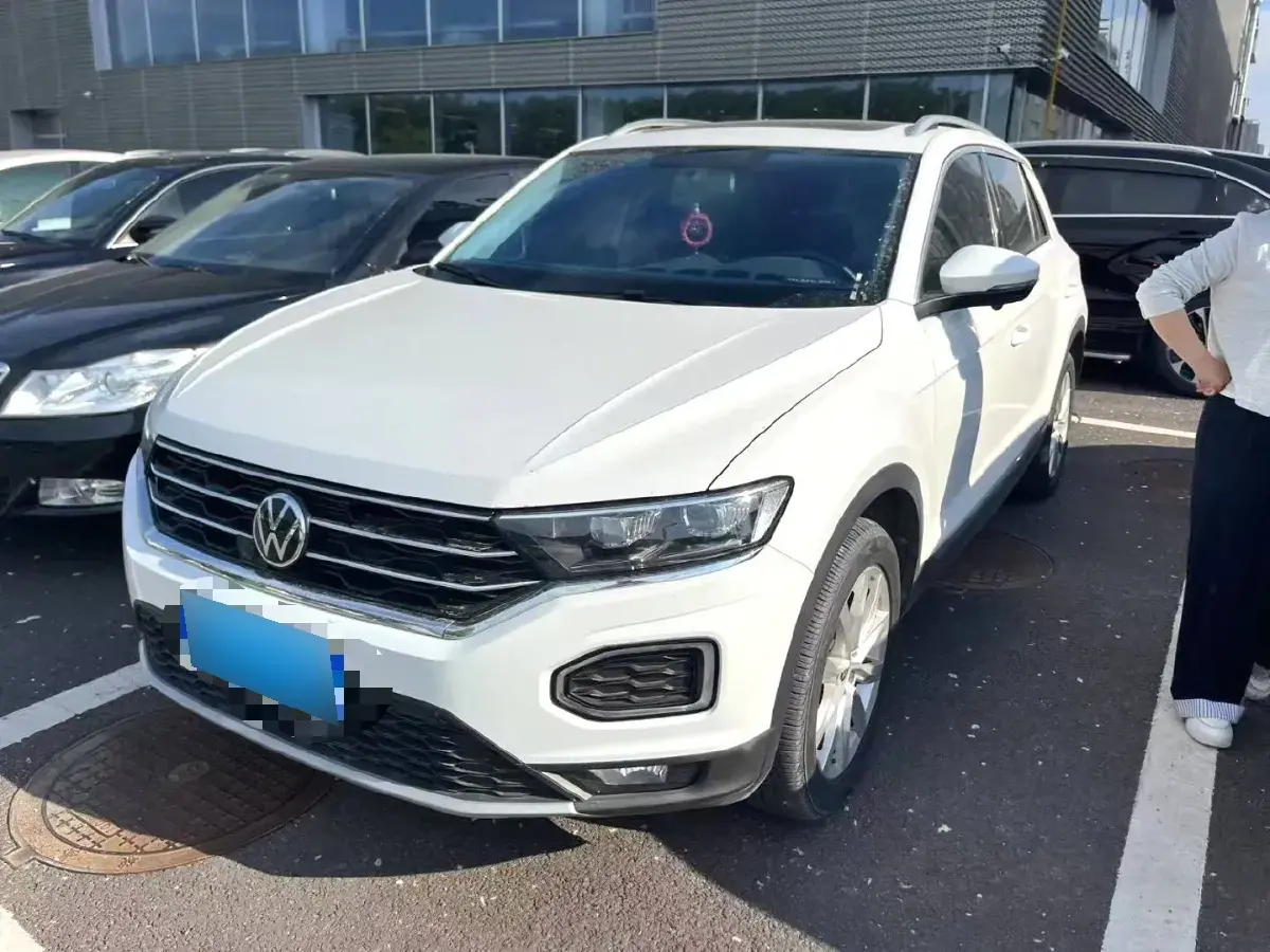 2022 Volkswagen T-Roc 1.4T 150HP L4 7DCT