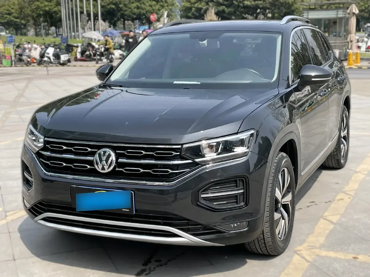 2020 Volkswagen Tayron X 2.0T 186HP L4 7DCT