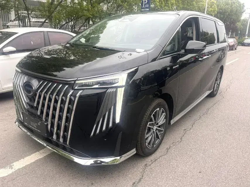 2023 GAC Trumpchi M8 2.0T 252HP L4 8AT