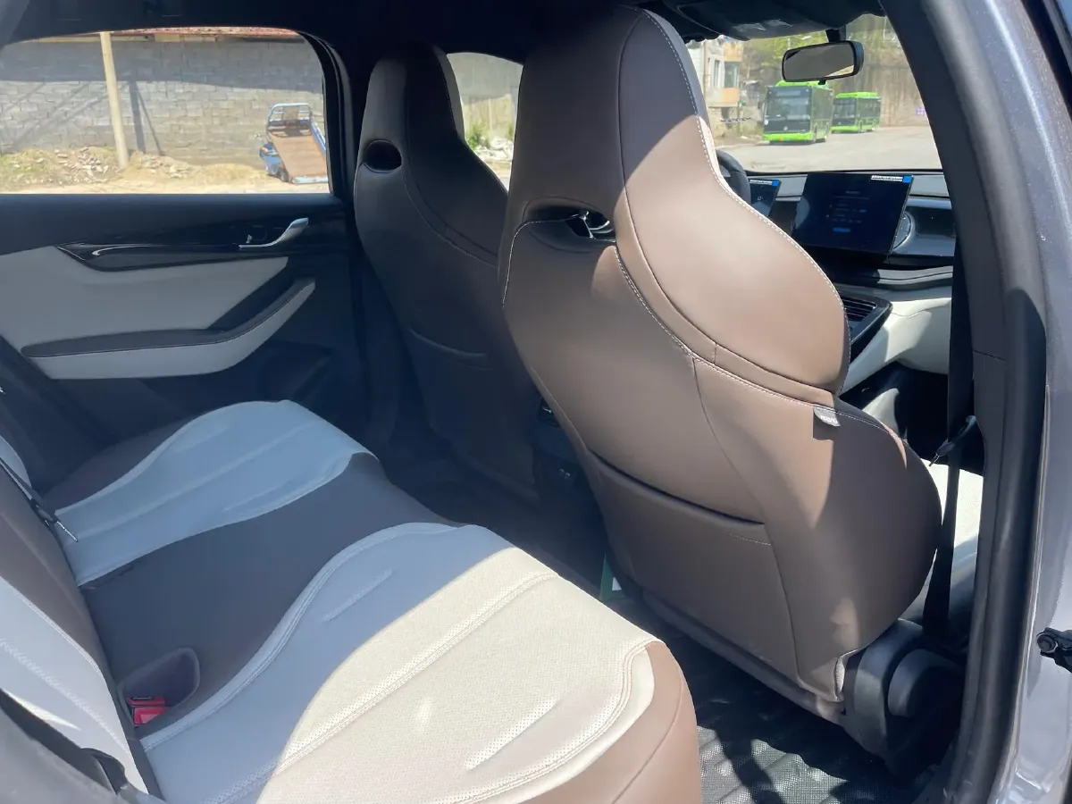 2024 BYD Qin Plus 1.5L 110HP L4 E-CVT PHEV 8.32KWH,autocango,china used car exporter,china ev exporter,chinese used car exporter,chinese used ev exporter