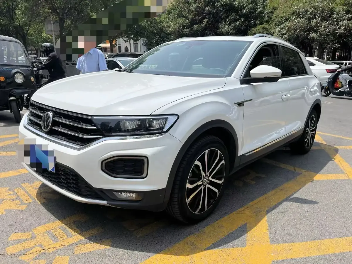 2019 Volkswagen T-Roc 1.4T 150HP L4 7DCT