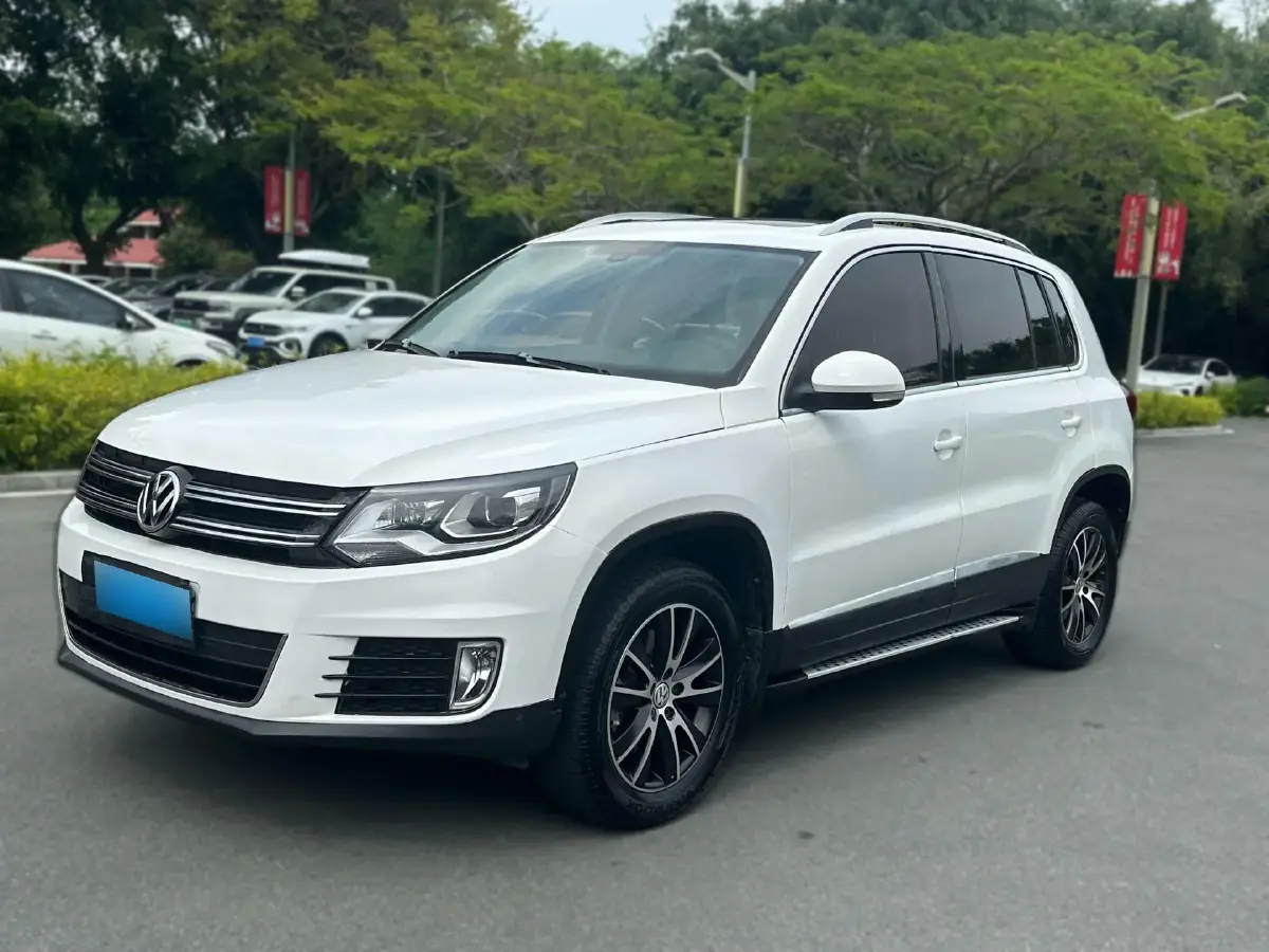 2015 Volkswagen Tiguan 1.8T 160HP L4 6AT