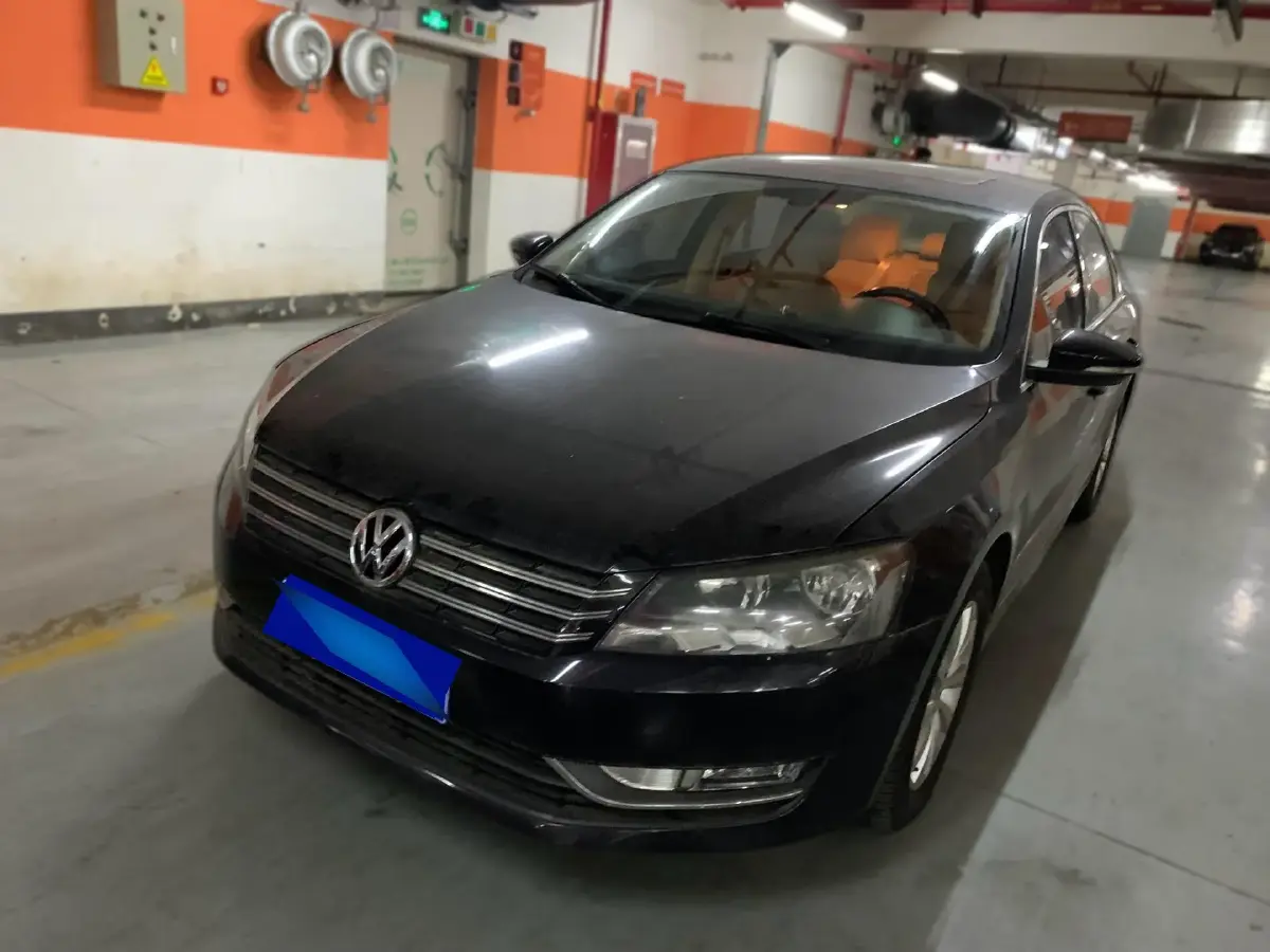 2013 Volkswagen Passat 1.8T 160HP L4 7DCT