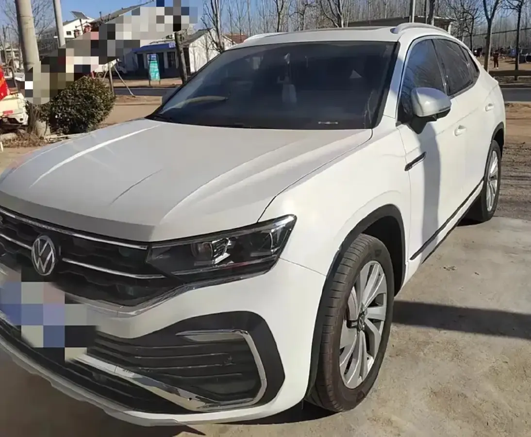 2020 Volkswagen Tayron X 2.0T 220HP L4 7DCT