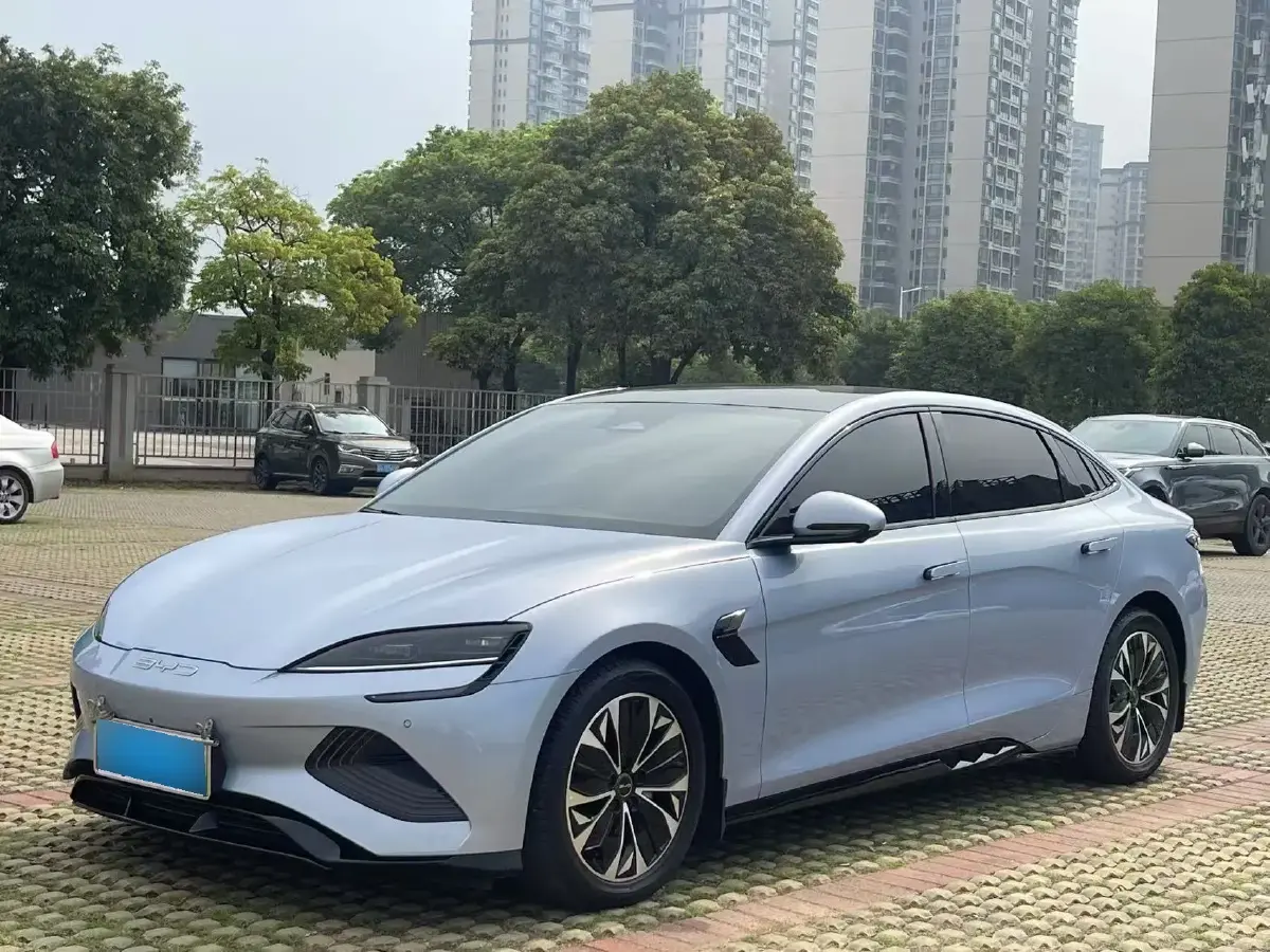 2023 BYD Seal BEV 82.5KWH