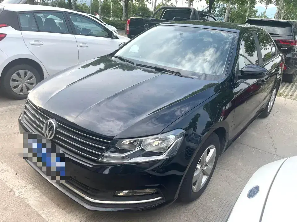 2015 Volkswagen Lavida 1.6L 110HP L4 5MT