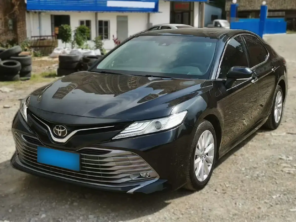 2019 Toyota Camry 2.0L 178HP L4 CVT