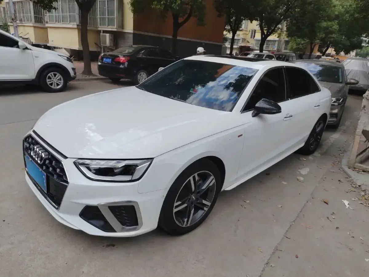 2020 Audi A4L 2.0T 190HP L4 7DCT