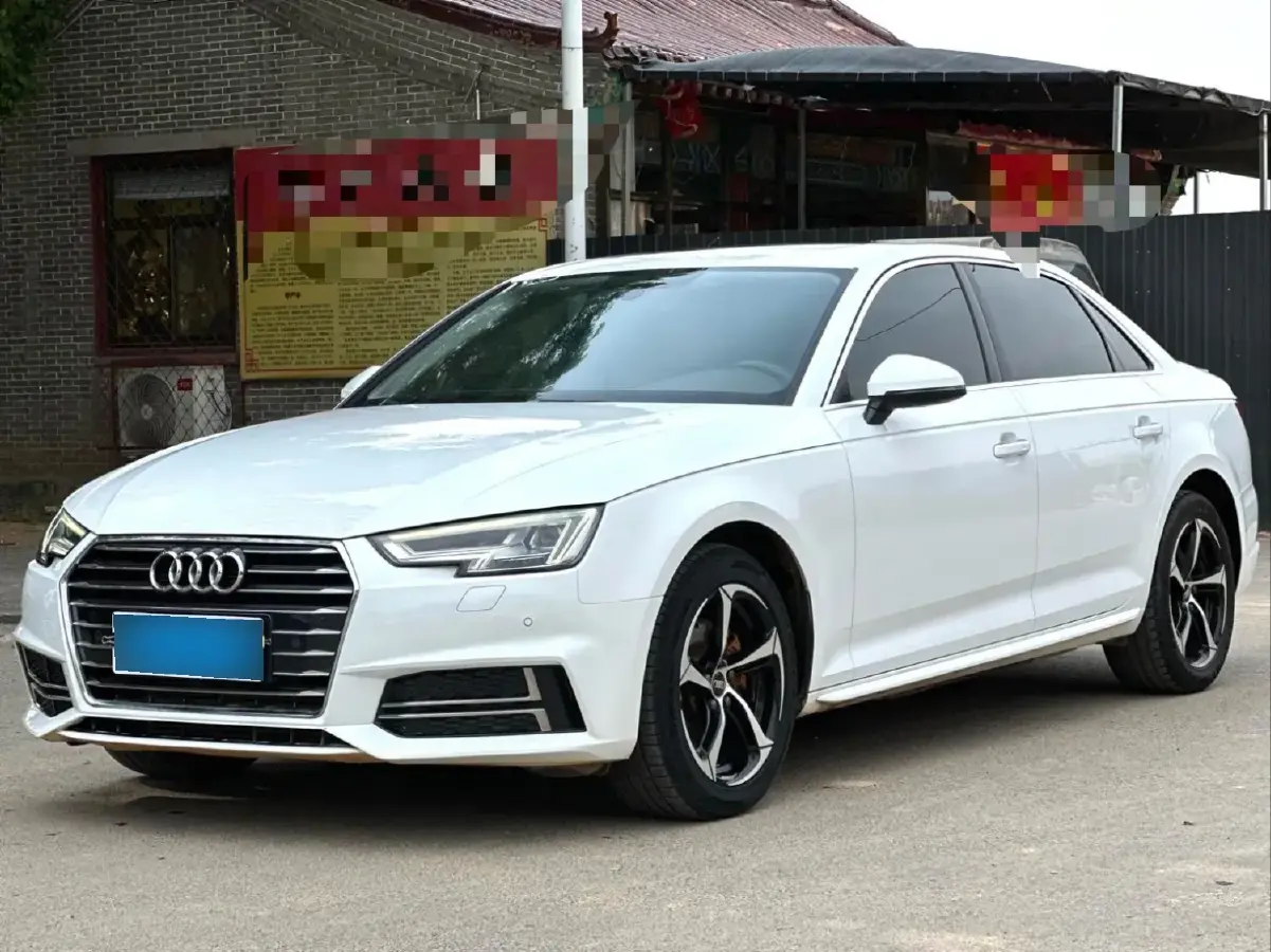 2019 Audi A4L 2.0T 190HP L4 7DCT