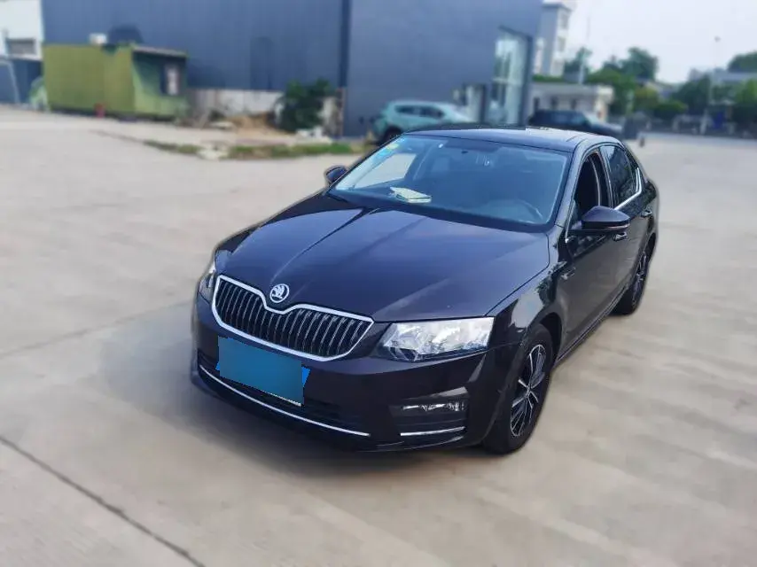 2017 Skoda Octavia 1.4T 150HP L4 7DCT