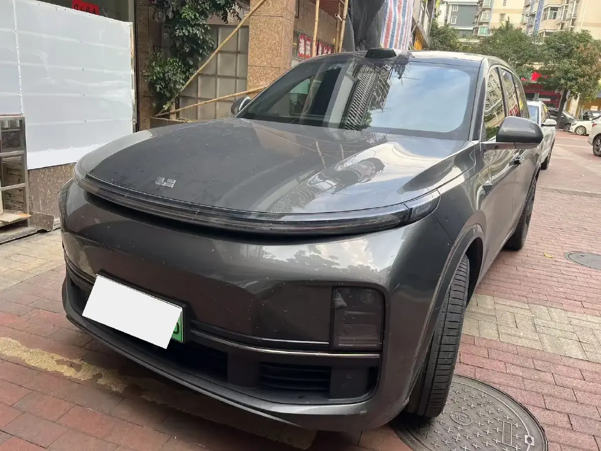 2022 Li L9 Range Extended 154HP REEV 42.6KWH