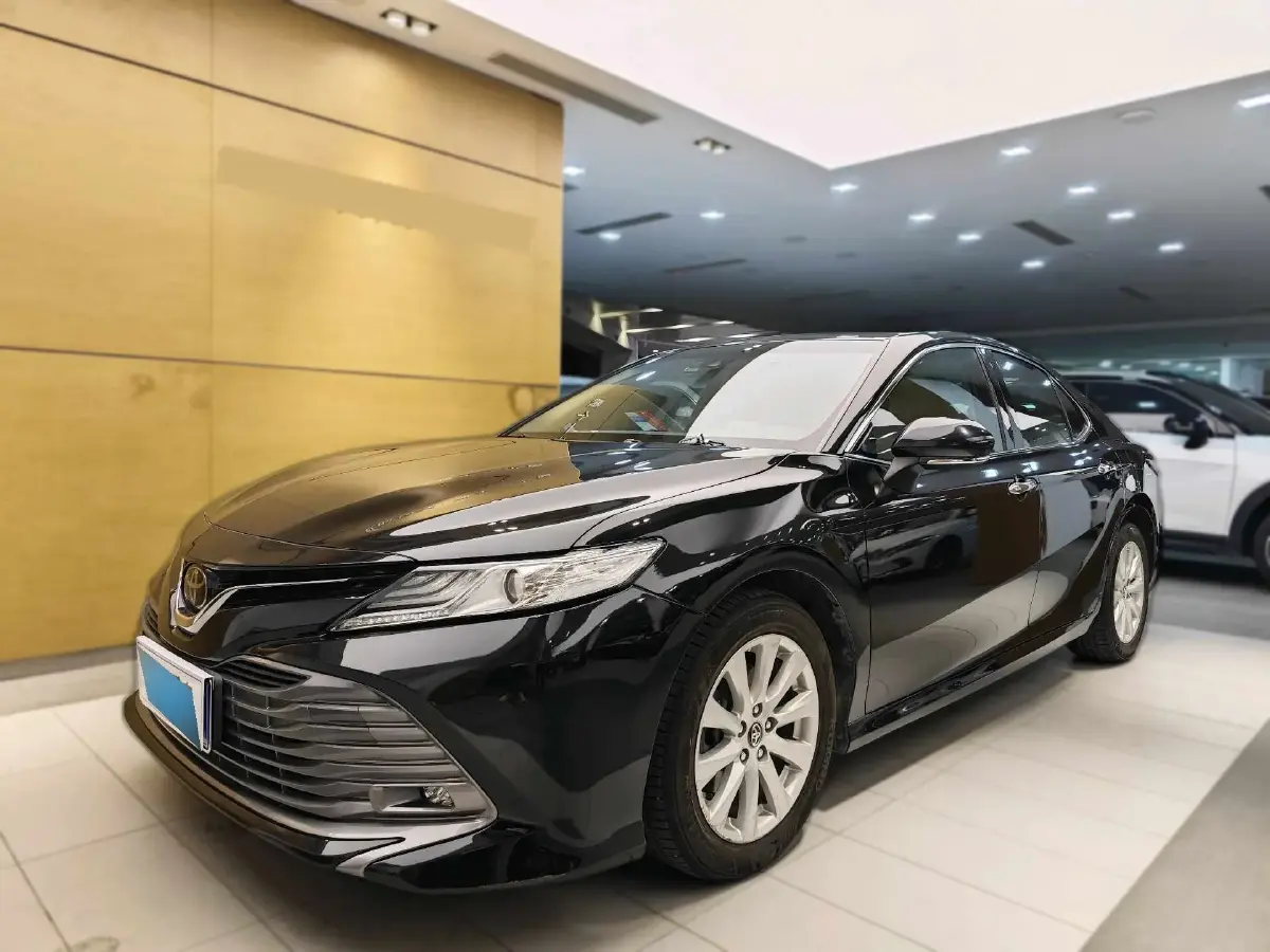 2018 Toyota Camry 2.0L 169HP L4 6AT