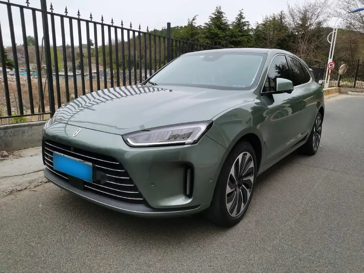 2022 HIMA AITO M5 Range Extended 125HP REEV 40KWH