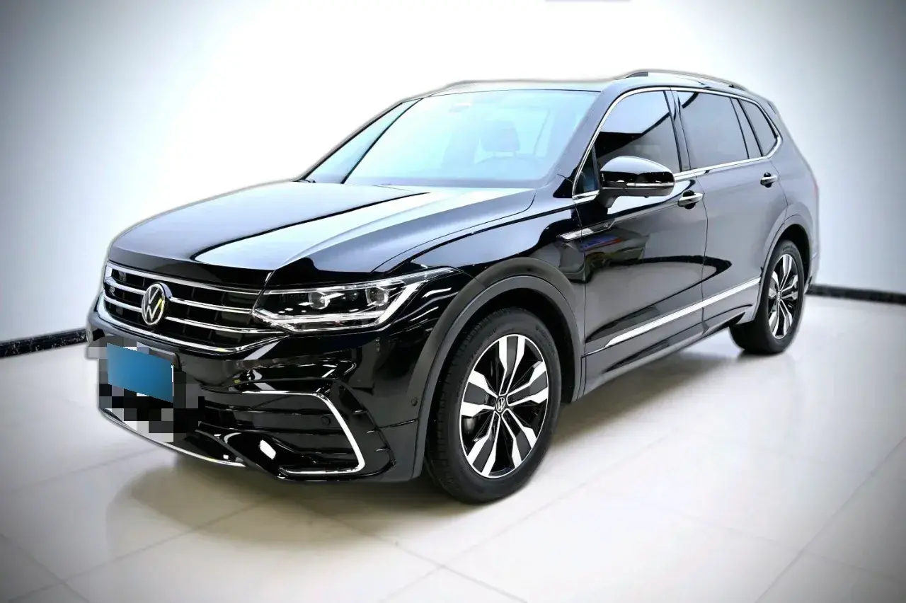 2023 Volkswagen Tiguan L 2.0T 186HP L4 7DCT