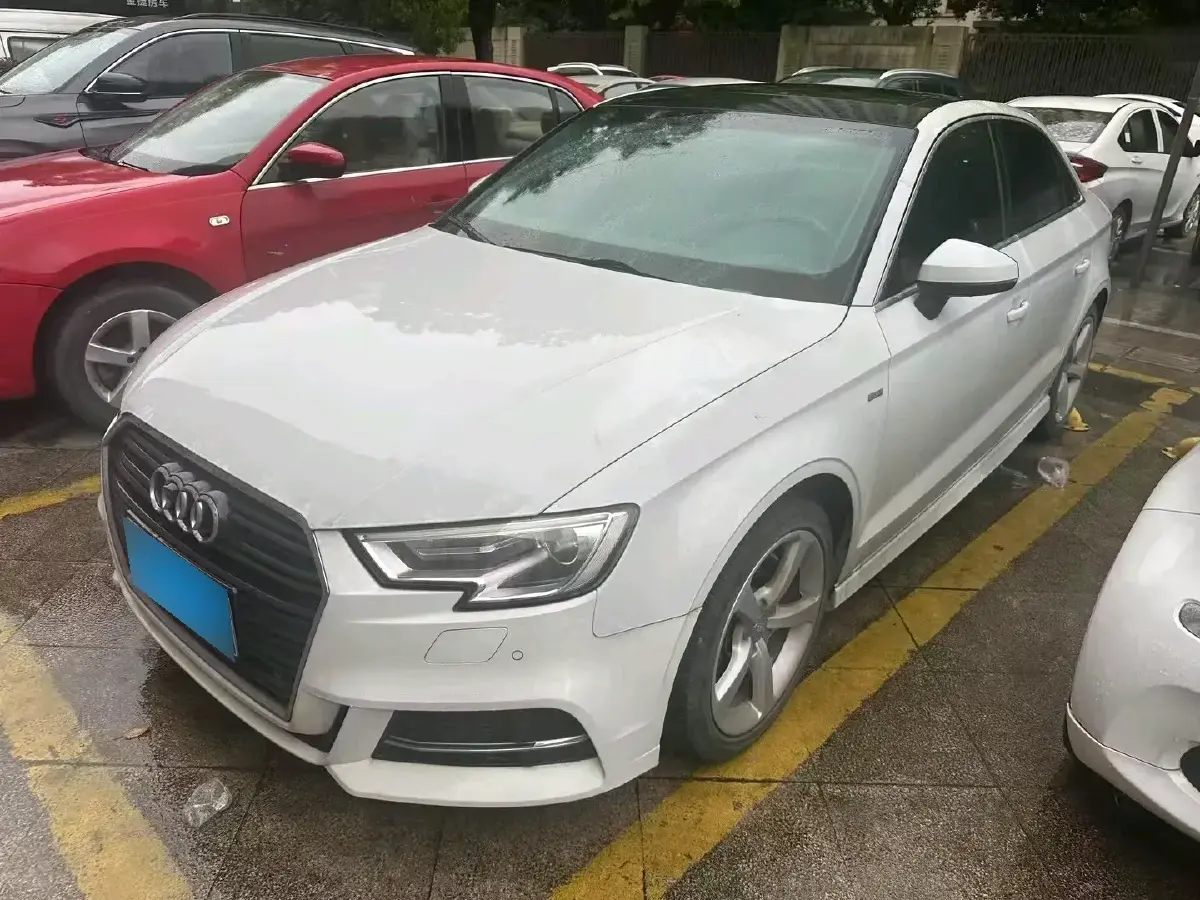 2017 Audi A3 1.4T 150HP L4 7DCT