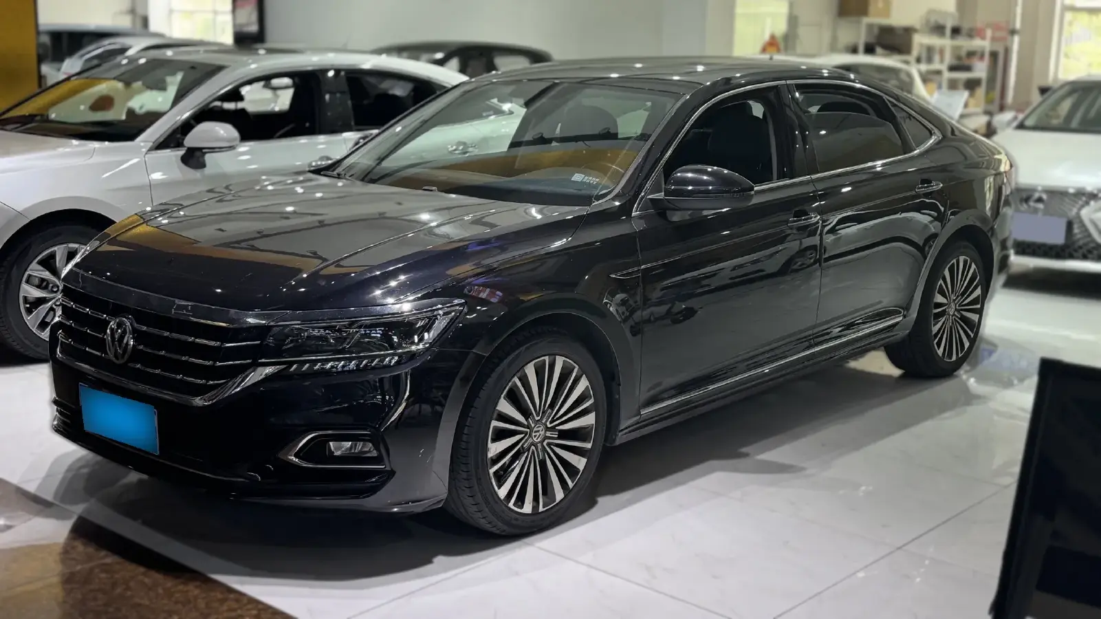 2019 Volkswagen Passat 2.0T 186HP L4 7DCT