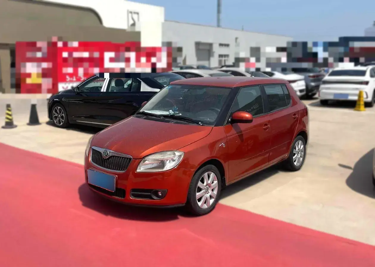 2011 Skoda Fabia 1.4L 86HP L4 6AT