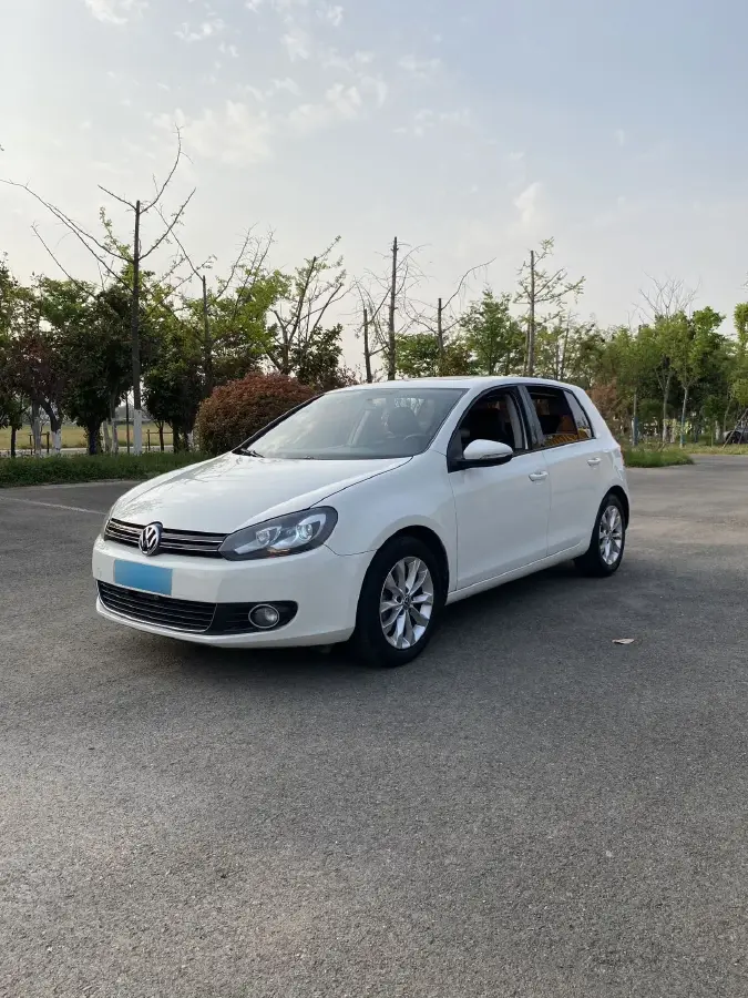 2012 Volkswagen Golf 1.4T 131HP L4 5MT