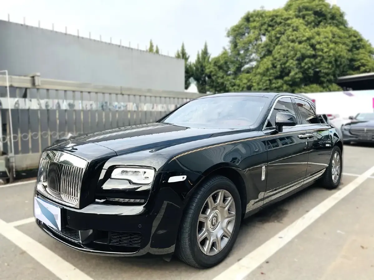 2018 Rolls-Royce Ghost 6.6T 571HP V12 8AT