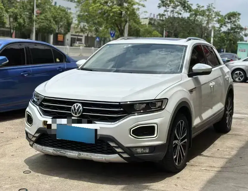 2019 Volkswagen T-Roc 1.4T 150HP L4 7DCT