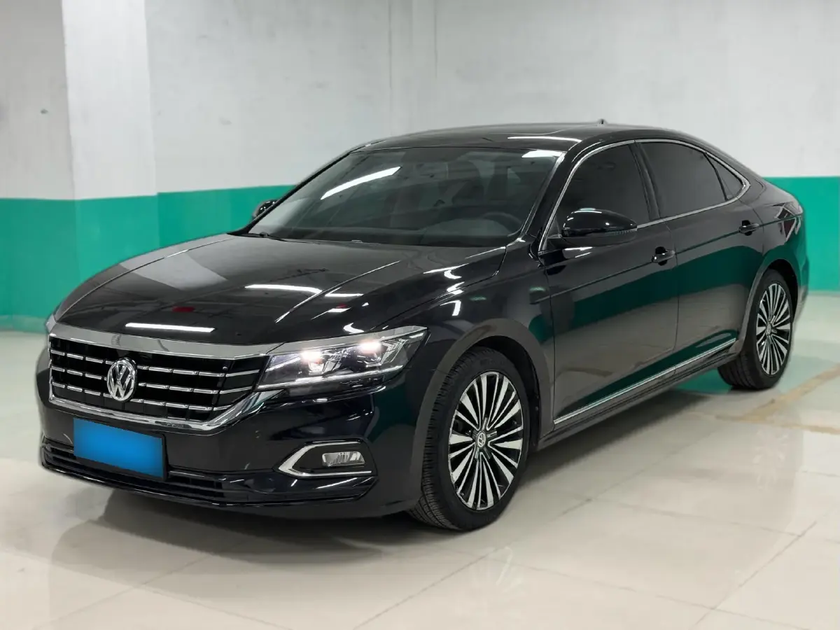 2020 Volkswagen Passat 1.4T 150HP L4 7DCT