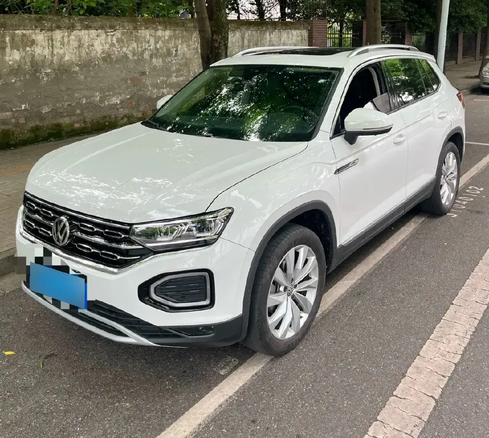 2019 Volkswagen Tayron 2.0T 220HP L4 7DCT
