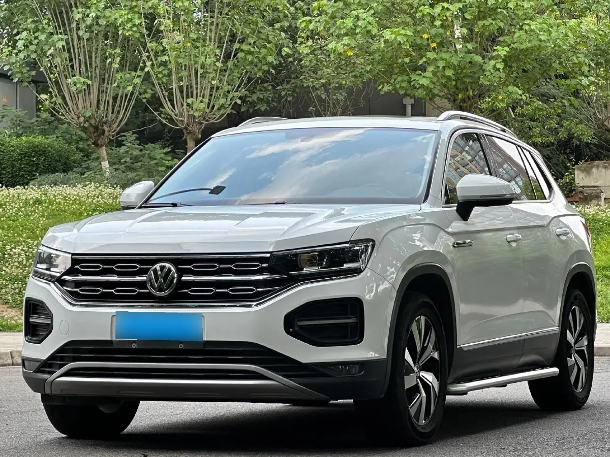 2020 Volkswagen Tayron 2.0T 186HP L4 7DCT