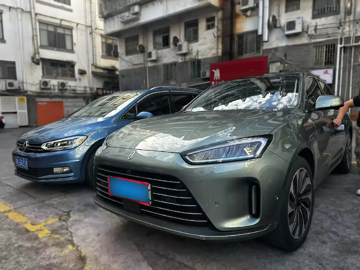 2022 HIMA AITO M5 Range Extended 125HP REEV 40KWH