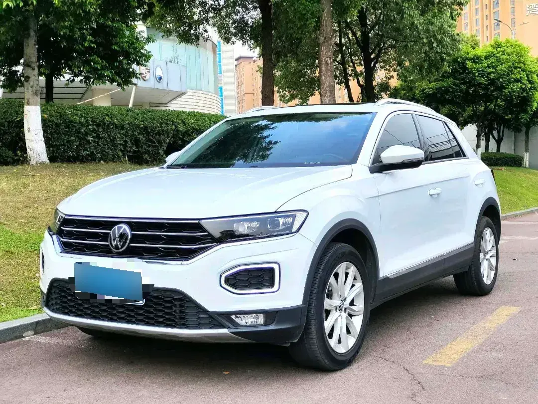 2021 Volkswagen T-Roc 1.4T 150HP L4 7DCT