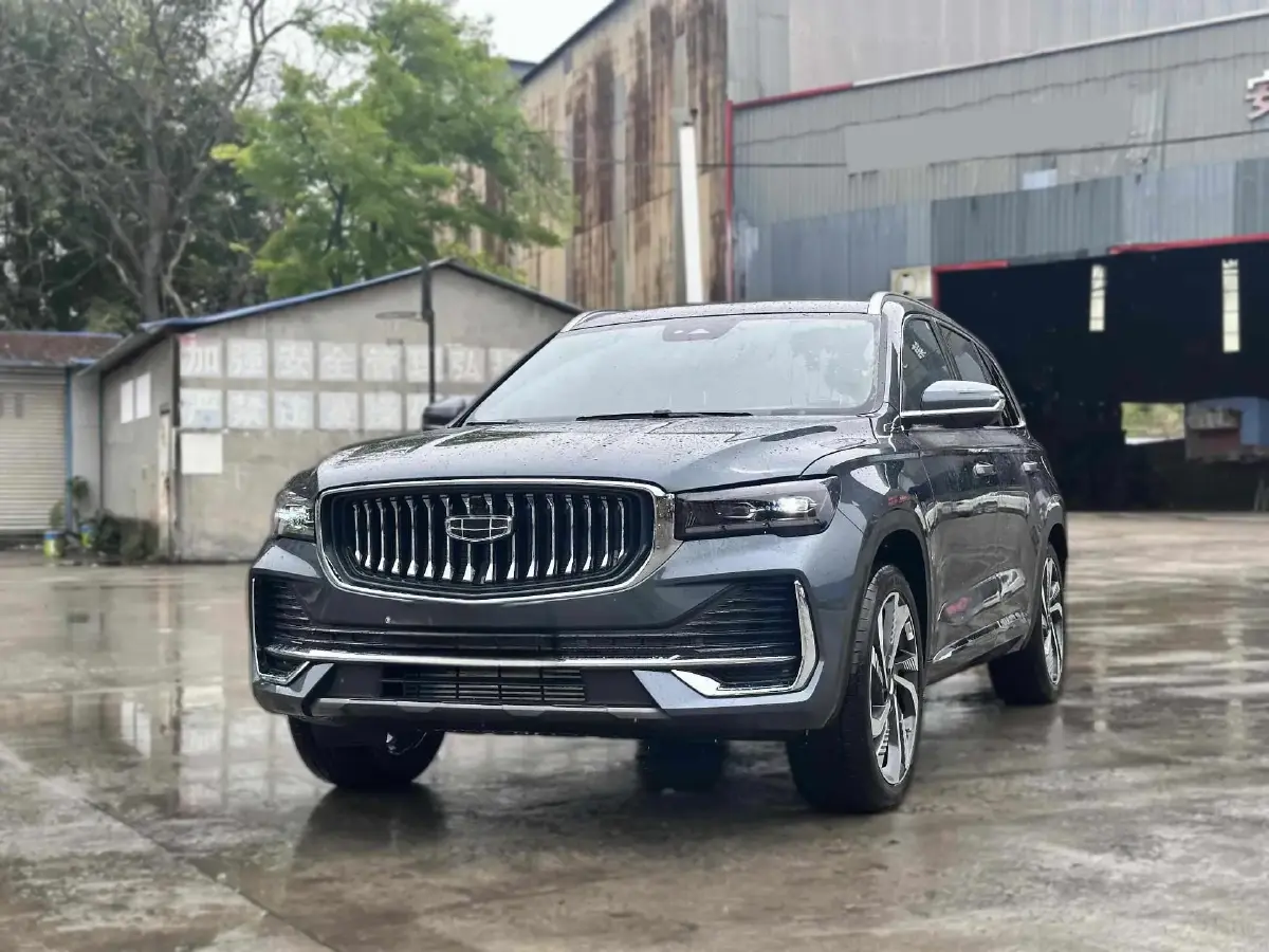 2024 Geely Monjaro 2.0T 238HP L4 8AT