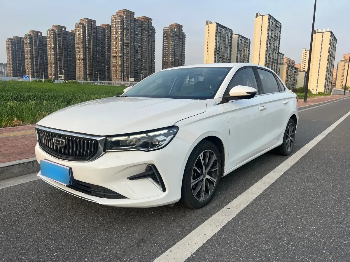 2022 Geely Emgrand L 1.4T 141HP L4 CVT