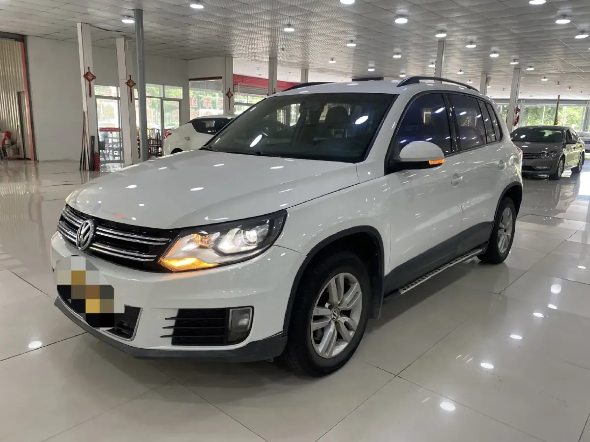 2015 Volkswagen Tiguan 1.8T 160HP L4 6MT