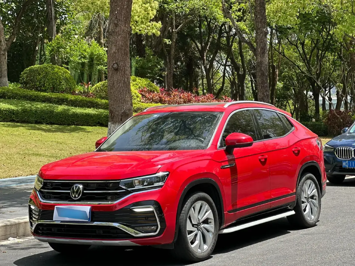 2020 Volkswagen Tayron X 2.0T 186HP L4 7DCT
