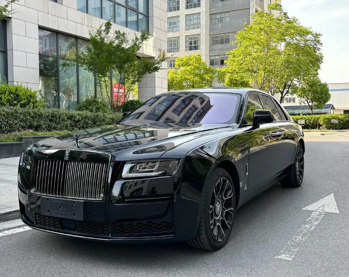 2022 Rolls-Royce Ghost 6.7T 600HP V12 8AT