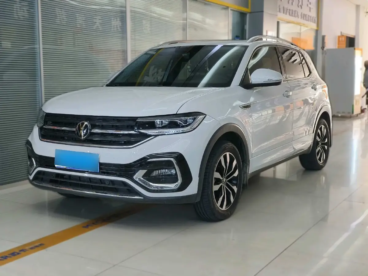 2021 Volkswagen Tacqua 1.4T 150HP L4 7DCT