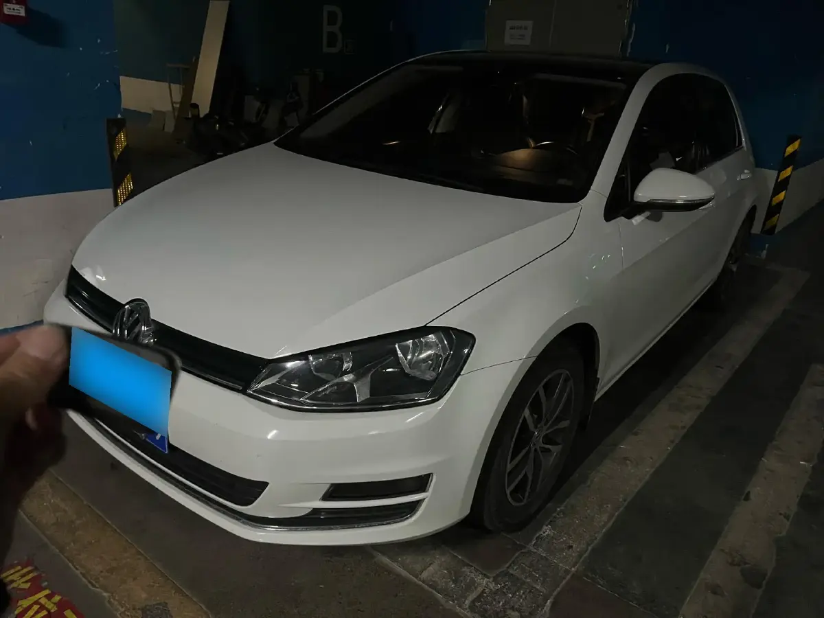 2016 Volkswagen Golf 1.4T 131HP L4 7DCT