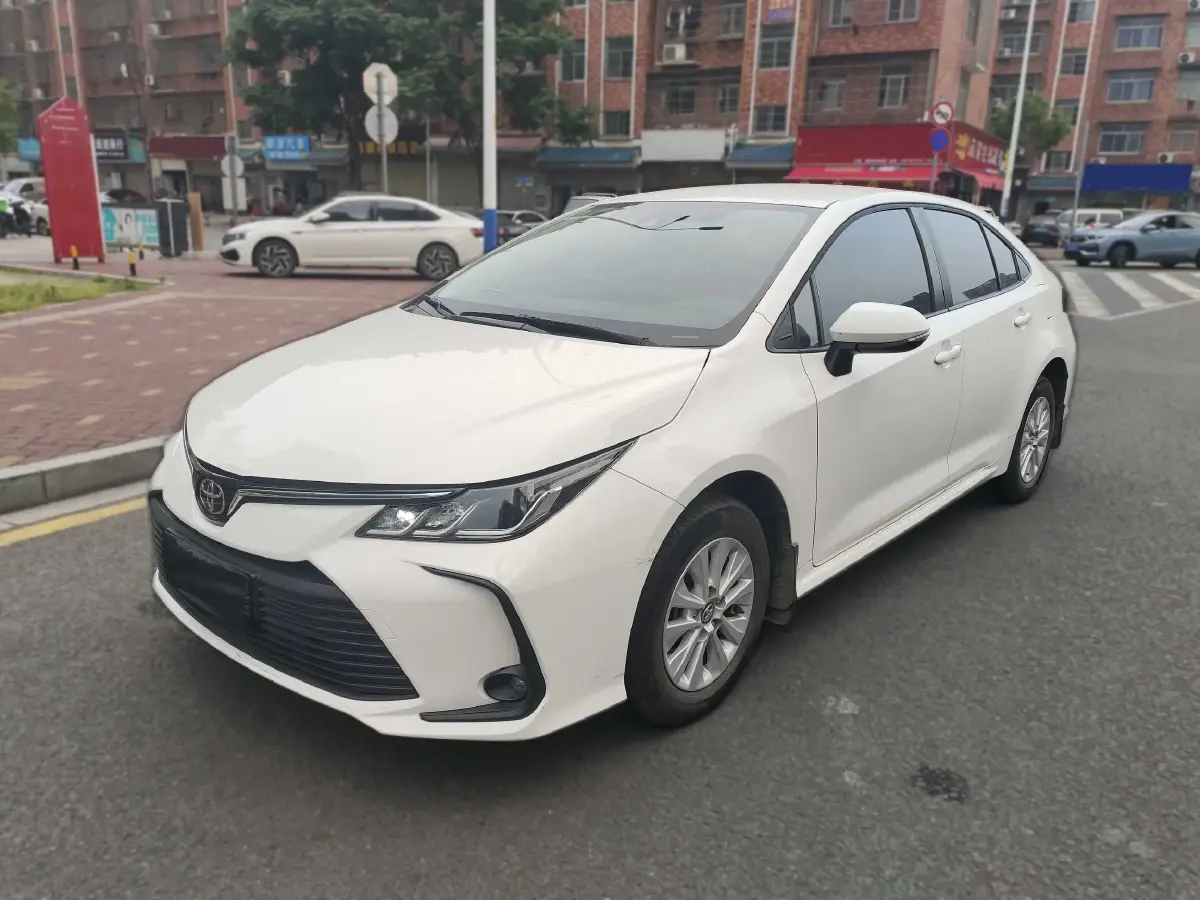 2021 Toyota Corolla 1.2T 116HP L4 CVT