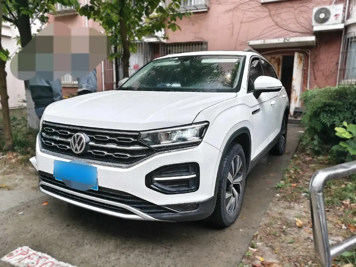 2020 Volkswagen Tayron 2.0T 186HP L4 7DCT