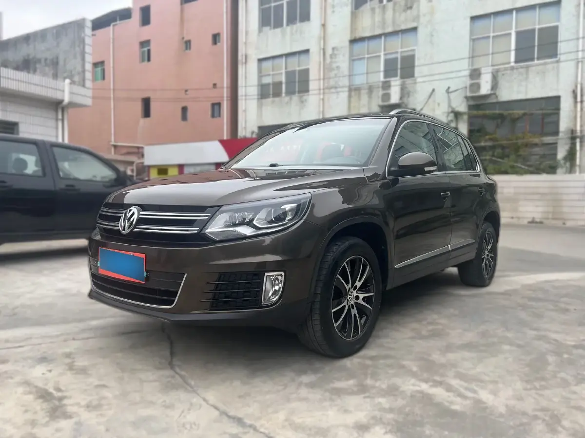 2013 Volkswagen Tiguan 1.8T 160HP L4 6AT