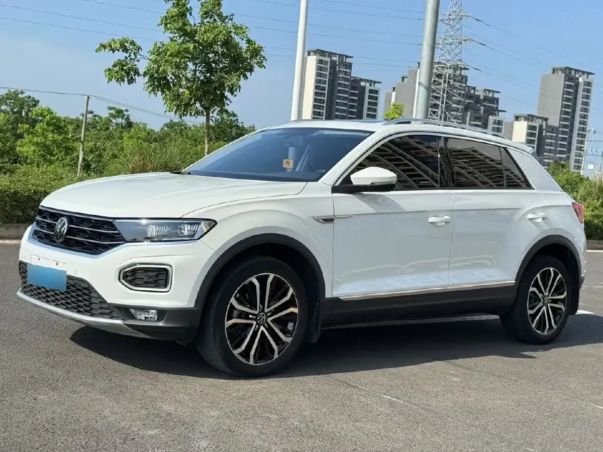 2021 Volkswagen T-Roc 1.4T 150HP L4 7DCT