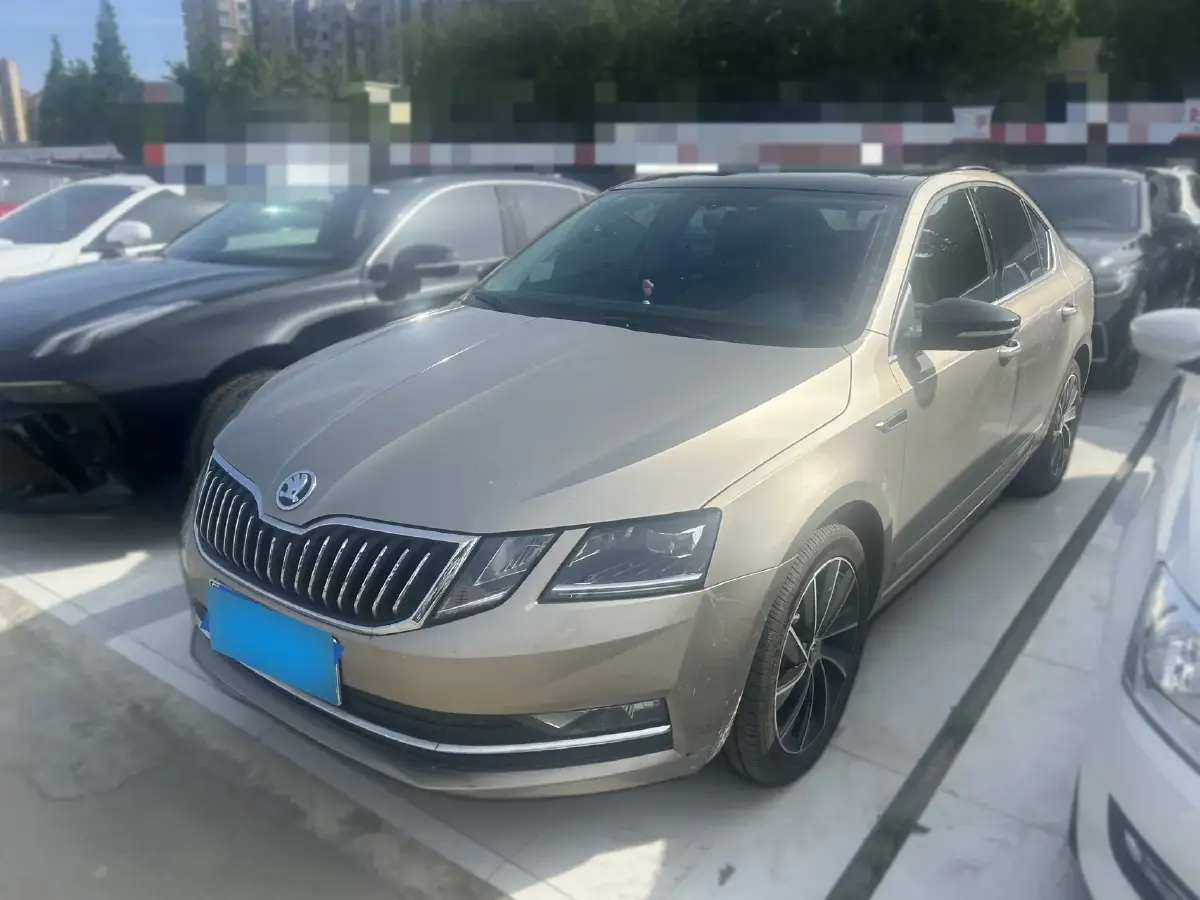 2019 Skoda Octavia 1.4T 150HP L4 7DCT