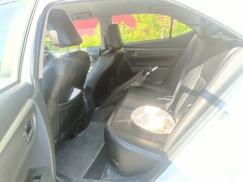 2010 Toyota Camry 2.0L 147HP L4 4AT,autocango,china used car exporter,china ev exporter,chinese used car exporter,chinese used ev exporter