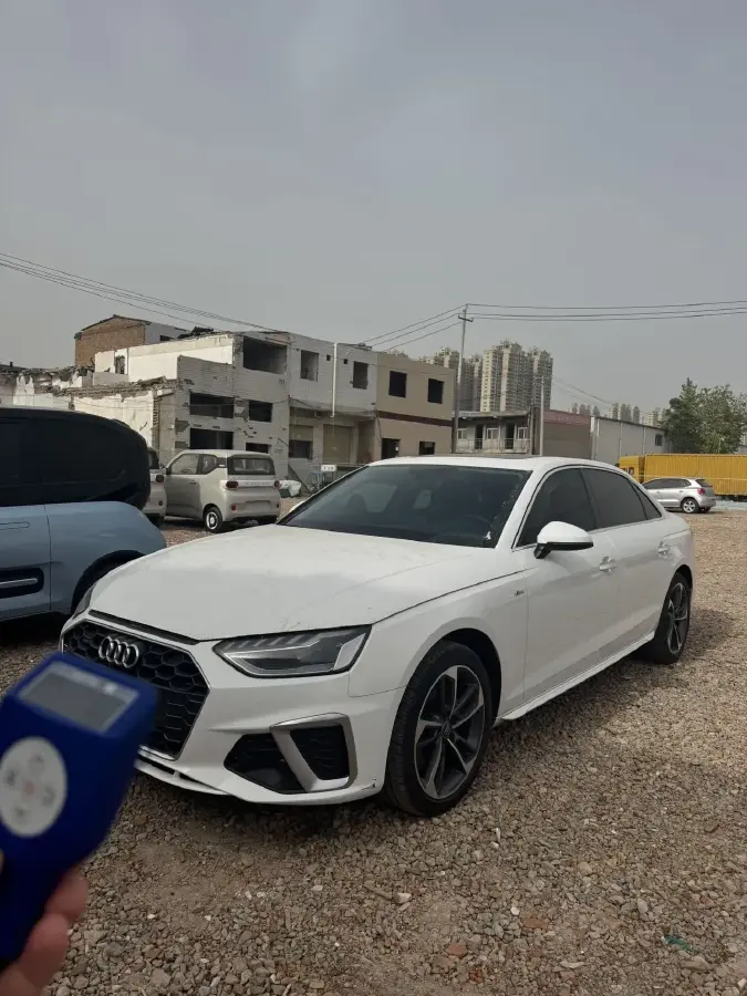 2021 Audi A4L 2.0T 190HP L4 7DCT
