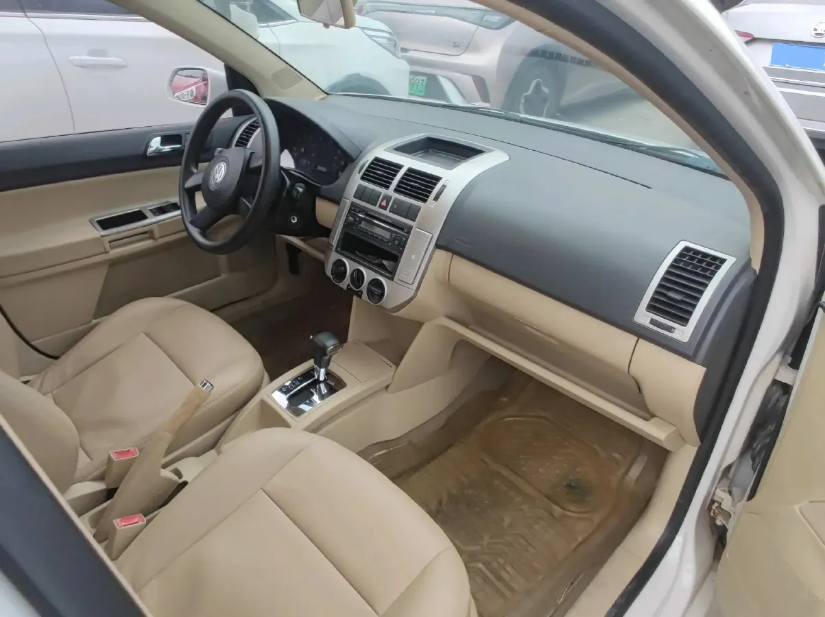 2006 Volkswagen Polo 1.4L 75HP L4 6AT,autocango,china used car exporter,china ev exporter,chinese used car exporter,chinese used ev exporter