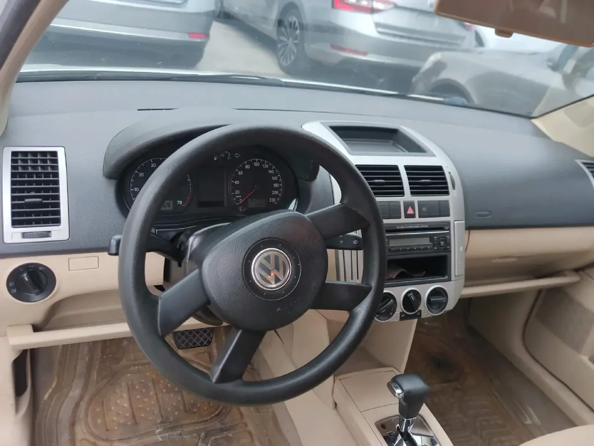 2006 Volkswagen Polo 1.4L 75HP L4 6AT,autocango,china used car exporter,china ev exporter,chinese used car exporter,chinese used ev exporter